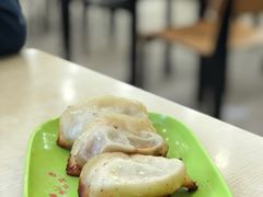 -珊珊小笼馆(仙霞路店)