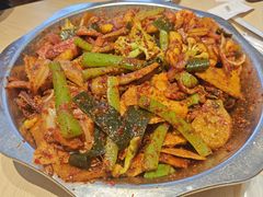 -嘎嘎鸭下巴·爆辣干锅(明教寺店)