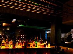 -The ROOF (通盈中心店)