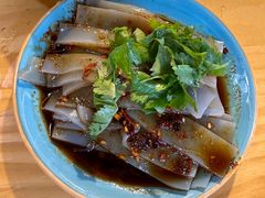 -勺子米线·云南传统小吃市集(四方街店)