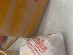 -麦当劳(广州新港东路第二分店)