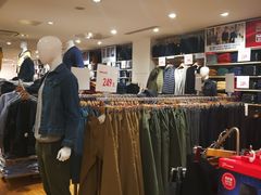 -优衣库(哈尔滨中央大街店)