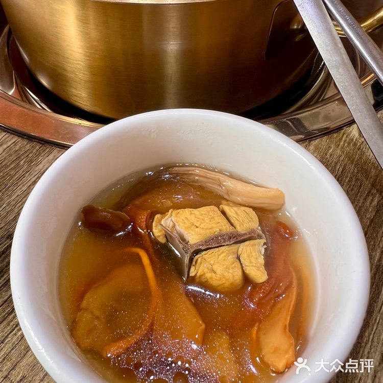 在大理｜云南的夏天当然要吃菌子啦！