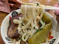 -任记七中刀削面(总店)