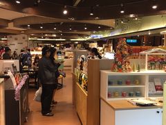 -诚品(信义店)
