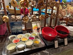 -广州万富希尔顿酒店·感趣自助餐厅·金秋蟹宴生蚝海鲜刺身
