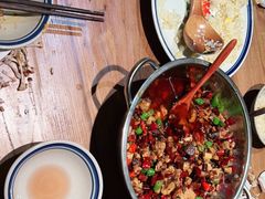 -泥糊破店小酒馆·团建聚餐(南京西路店)