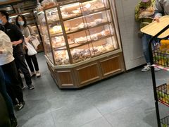 面包甜点陈列柜-山崎面包(静安久光店)