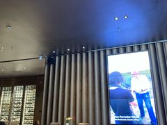 -wineapp葡萄酒餐吧(外滩金融中心店)