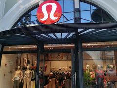 -lululemon(比斯特购物村店)