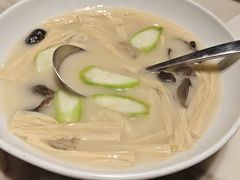 -汤城小厨•粤菜•靓汤(西直门凯德MALL店)