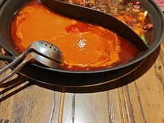 -旧街市鲜货老火锅(大光路店)