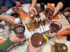 -小董哥烤串·爆汁大油边(故宫店)