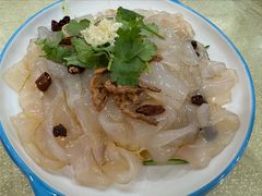 -鹤乡东北菜(崮山路店)
