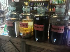 -果松木炭酸菜铜火锅·外婆参鸡汤