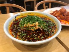 -咪咪川菜(太乙路店)