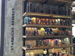 -星巴克臻选(湖滨道店)