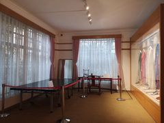 -红线女旧居