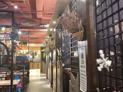 大堂-喝丢一只鞋辣炒海鲜小烧烤(三八广场店)