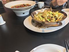 -香山湖家家宴(中山陵店)