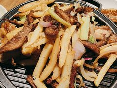 -耶里夏丽·丝路新疆菜·清真食品(徐汇南丹东路臻选店)