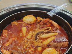 -三清洞摩西韩式年糕火锅(威高广场店)