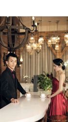 -巴黎婚纱摄影工作室