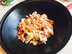 -王老六铁锅炖鱼(长春路店)