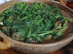 -海口滨海新村143号海南老字号炒菜店