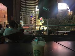 -星巴克(港汇1号办公楼店)