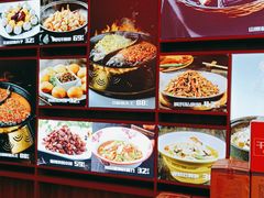 -阿瓦山寨·湘菜现炒·剁椒鱼头王(咸阳总店)