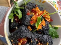 -黑色经典臭豆腐·湖南特产(步行街店)