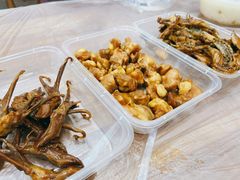 -蓝精灵饺子店
