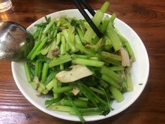 -小乡小镇·传承桐庐土菜·老板亲自烧的菜