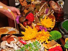 -花菇朵·云山雀 ll 野生菌锅·野果酸汤·精品滇菜(万柳店)