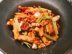 -佬麻雀·新湘菜(珠海金发购物中心店)