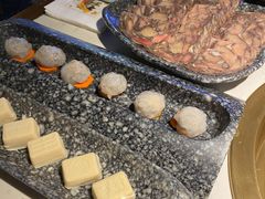 干贝咸蛋黄虾滑-哥老官重庆美蛙鱼头(龙湖杭州金沙天街店)