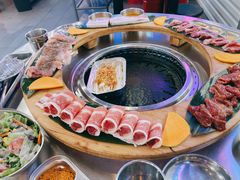 烤肉呼啦圈-玄希浪漫厨房·韩料烤肉(湖滨银泰in77店)