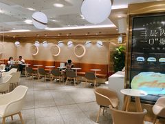 大堂-奈雪的茶(新天地广场PRO店)