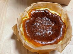 软心巴斯克风情蛋糕-星巴克臻选(佛山佛罗伦萨小镇店)