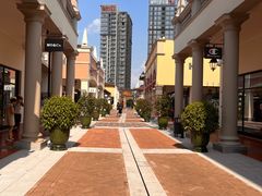 -佛罗伦萨小镇广佛名品奥特莱斯(疏港路店)