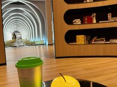 -涨巢·潮玩水疗局