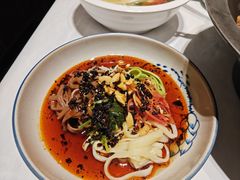 -江城小馆陕南妈妈菜·全球旅行餐厅(钟楼店)