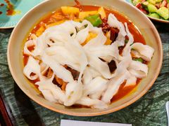 大盘鸡份送皮带面-东方亚克西餐厅(西康路店)