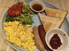 -必胜客(花园路宅急送店)