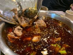 -肖肖酸萝卜鱼火锅(总店)