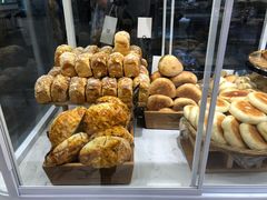 -星巴克(七宝领展广场1F店)