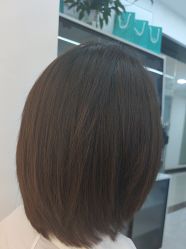 -V7 HAIR SALON