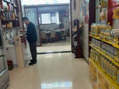 -宾朋海鲜饭庄(兴海路店)