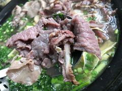 -乐山食古香跷脚牛肉
